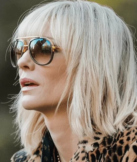 Flotte Kurzhaarfrisuren ab 60 mit Brille **Neueste Ideen Frisuren Frisuren Damen Kurzhaarfrisuren 